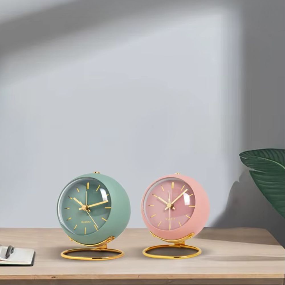 Scandinavische bureauklok - Stijlvolle stilte voor jouw werkplek